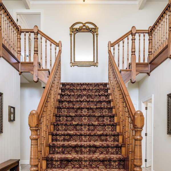 Decoration of stairs with carpet